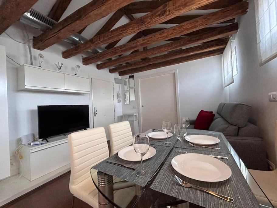 Emblematic Flat In Madrid Central - Arenal Luaran gambar