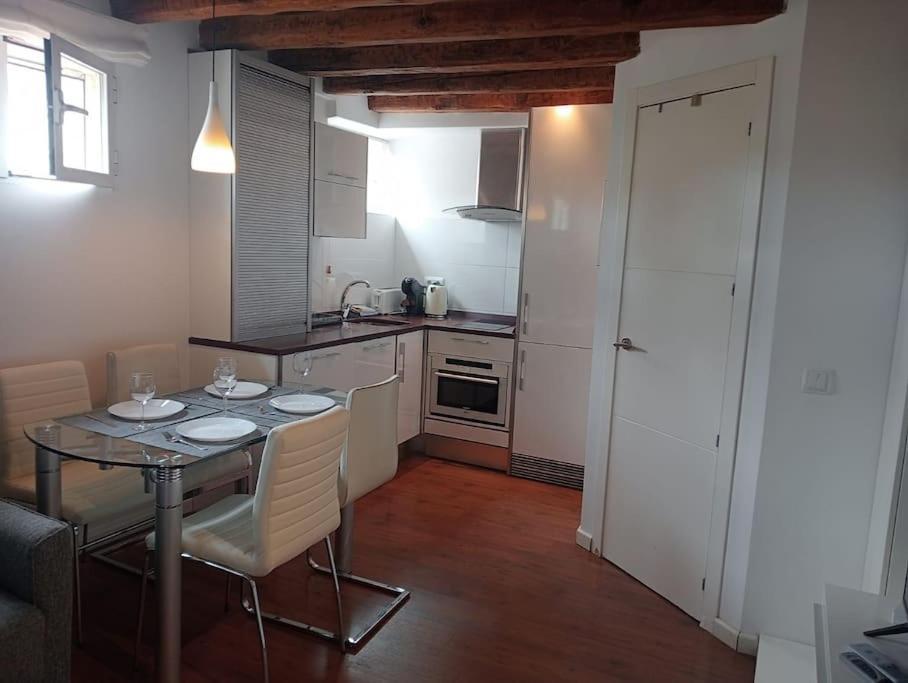 Emblematic Flat In Madrid Central - Arenal Luaran gambar