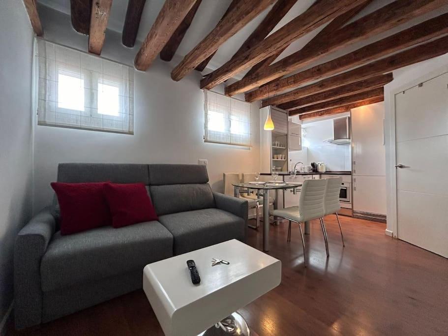 Emblematic Flat In Madrid Central - Arenal Luaran gambar
